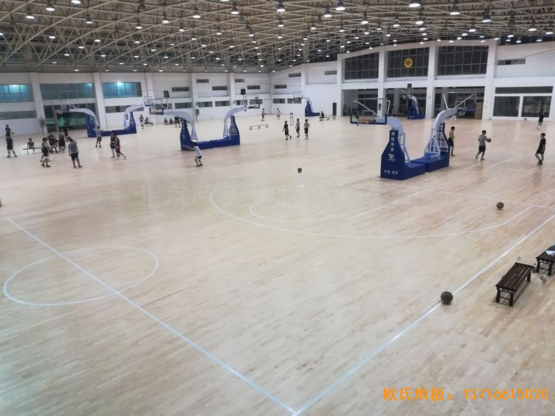 武汉体育学院运动地板安装案例