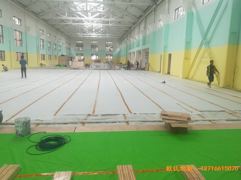 郑州中原区酷康篮球馆运动地板安装案例