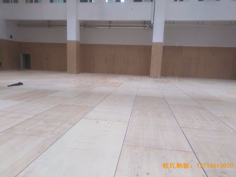 青岛黄岛区滨海街道中心小学运动木地板施工案例