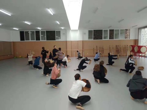 贵州民族大学舞蹈学院专业舞蹈教室工程案例分