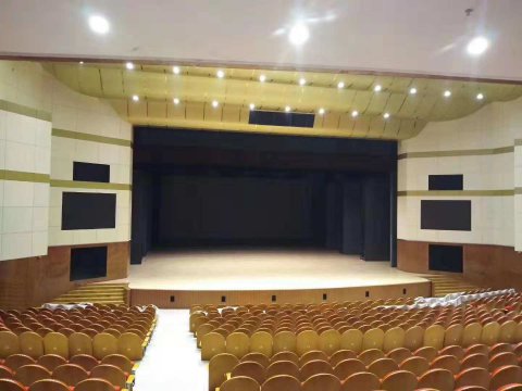 安徽滁州大剧院舞台专用运动木地板打磨翻新顺