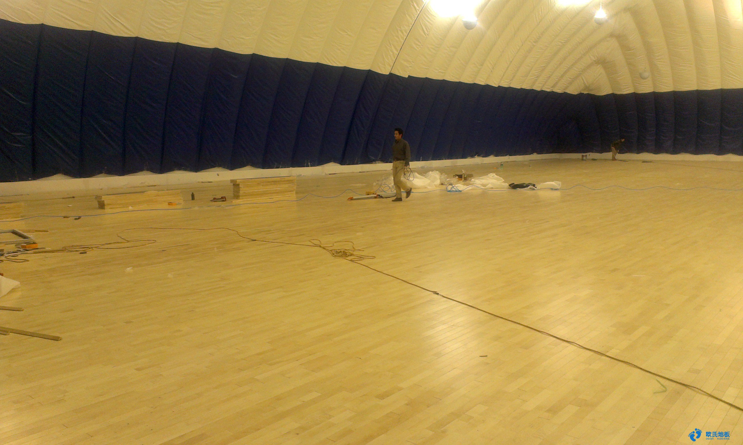 六盘水篮球运动地板安装 体育馆实木地板