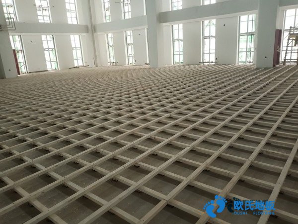 枫木体育木地板怎么保养