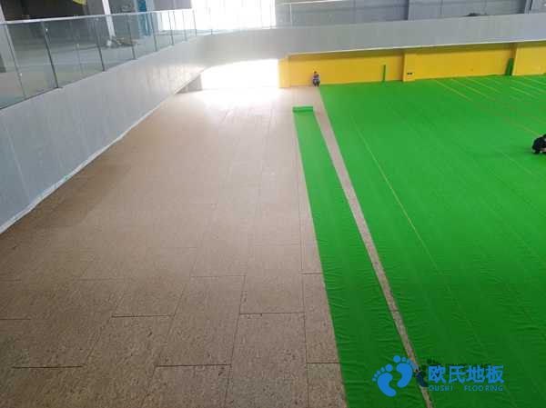 枫木运动馆地板保养方法