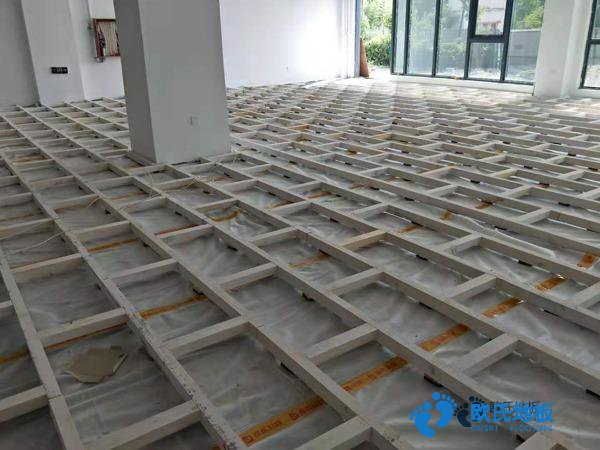 枫木篮球运动地板怎么保养