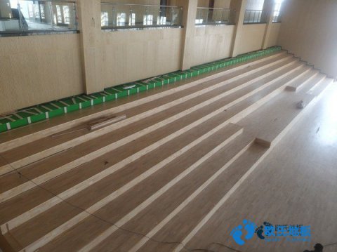 枫木体育场馆木地板怎样保养