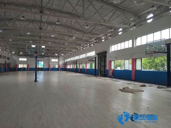学校篮球场木地板技术要求