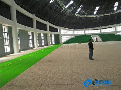 学校篮球场馆地板优点
