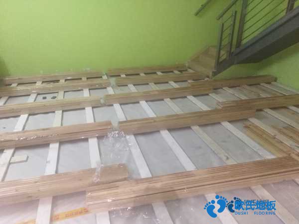 学校运动馆地板施工工艺