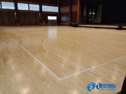 学校篮球场馆地板检测方法