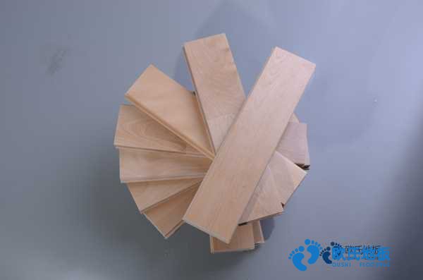 质量好体育馆地板施工步骤