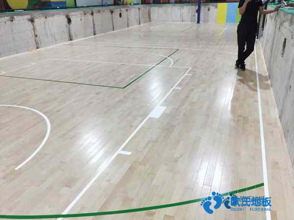 学校篮球馆地板木纹型