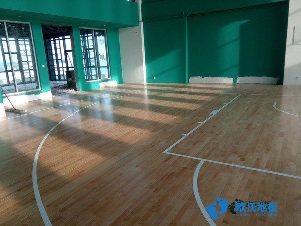 学校篮球馆地板毛板厚度