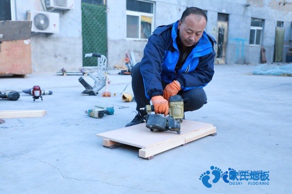 单龙骨体育运动地板保养知识