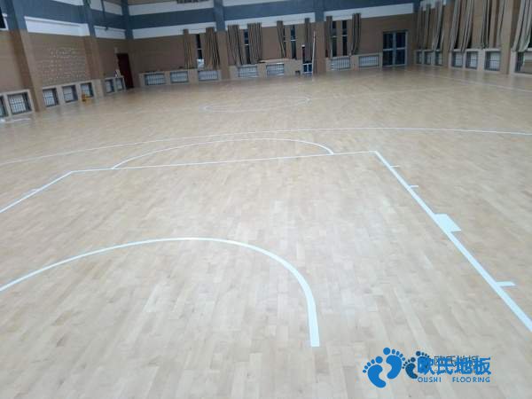 学校运动地板施工队