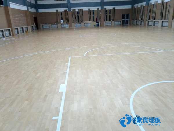学校运动地板施工队