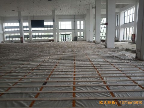 新疆和田昆玉市文化馆体育木地板铺装案