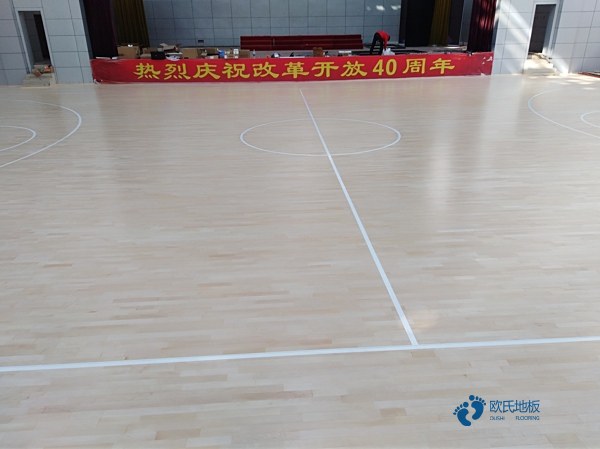 22mm厚运动木地板保养