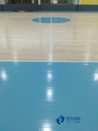 较好的篮球运动木地板一般什么材质