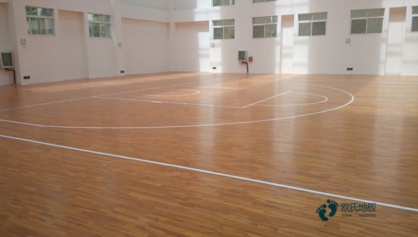 较好的篮球运动木地板结构