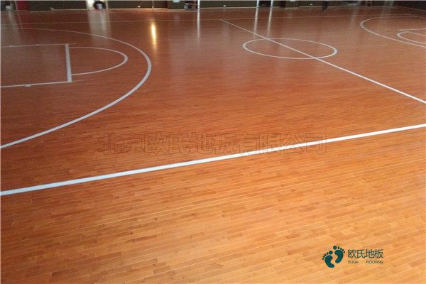 较好的篮球运动木地板结构参数尺寸