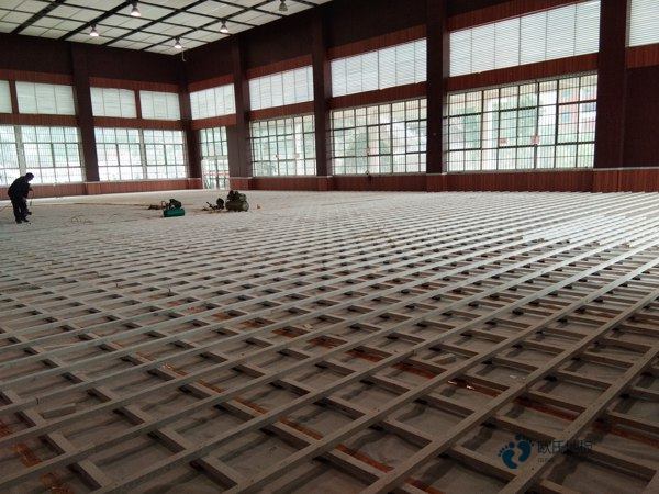 运动体育地板每平方价格1