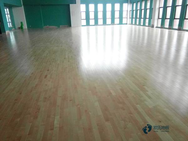 大学运动体育地板施工方案3