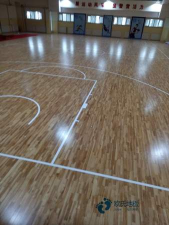 22mm厚篮球场馆地板行业品牌3