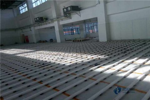 国产运动场地地板施工单位