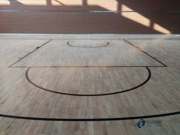 中学运动场木地板施工方案2