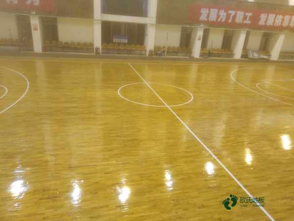 大学篮球场地地板施工方案2