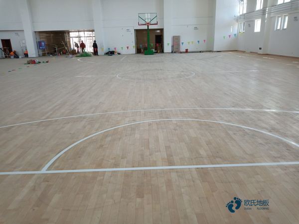 国产体育运动木地板施工流程3