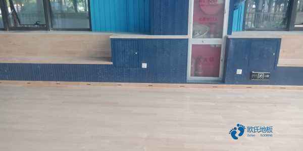 22mm厚篮球场地地板十大品牌1