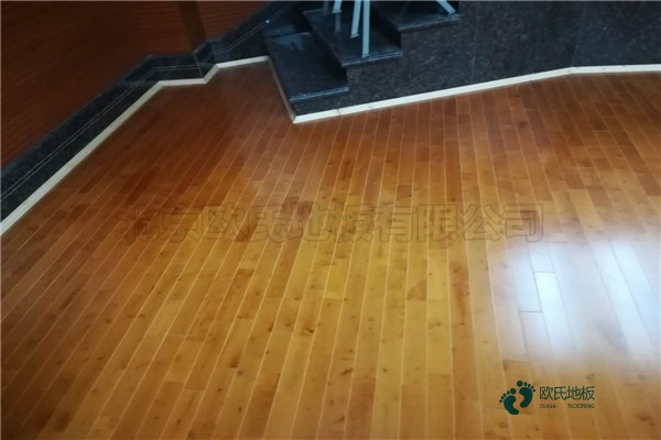 国标篮球场馆地板施工工艺2