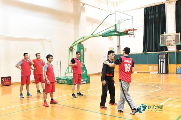 国标运动馆木地板施工步骤3